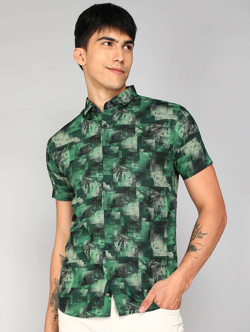 men green printed shirt collar casual shirt