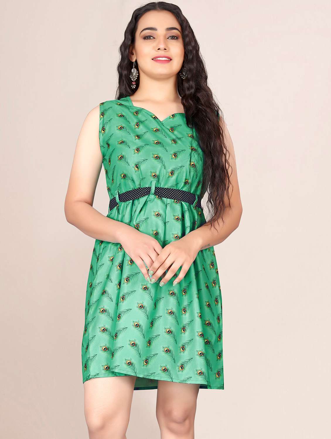green sweetheart neck belted dress - 20336302 -  Zoom Image - 0