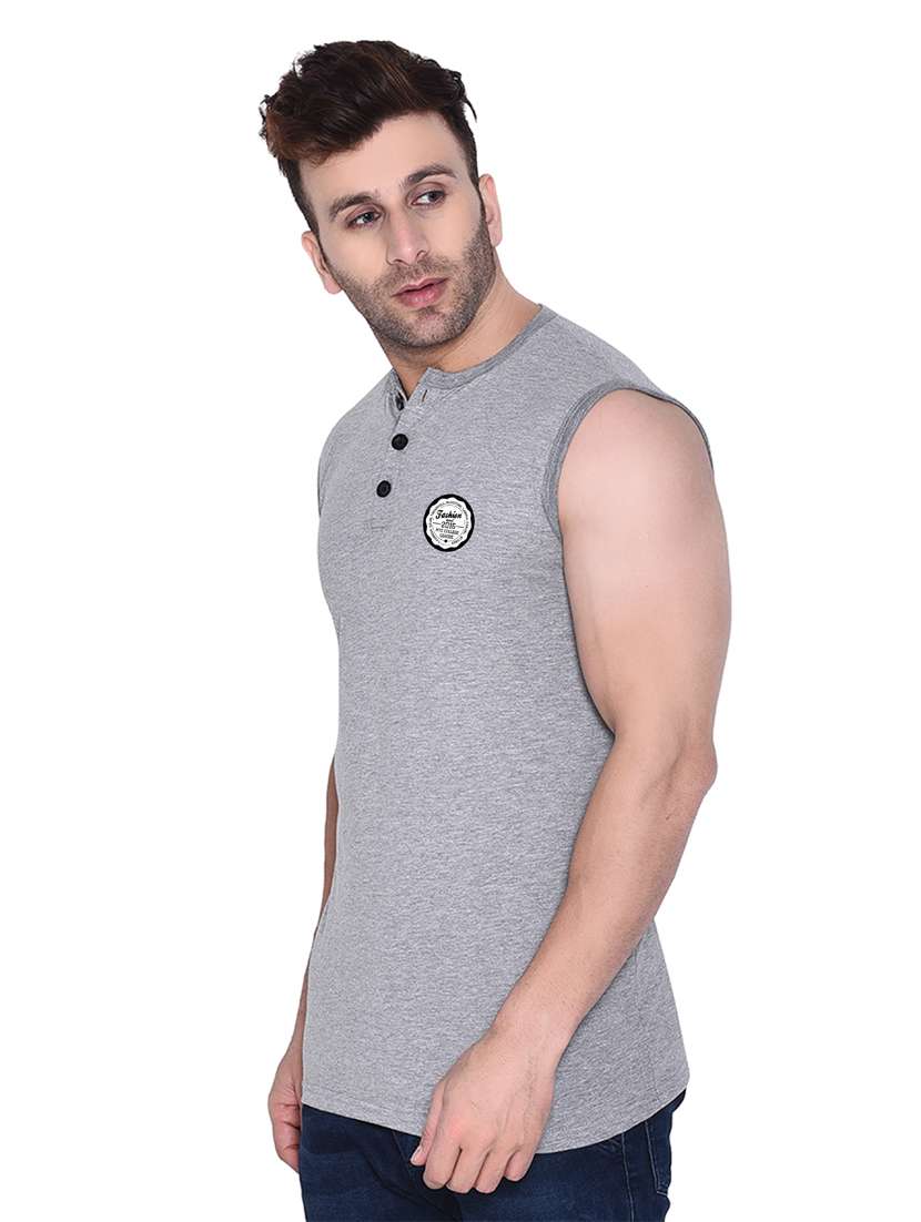 Round Neck Solid Sleeveless Regular T Shirt