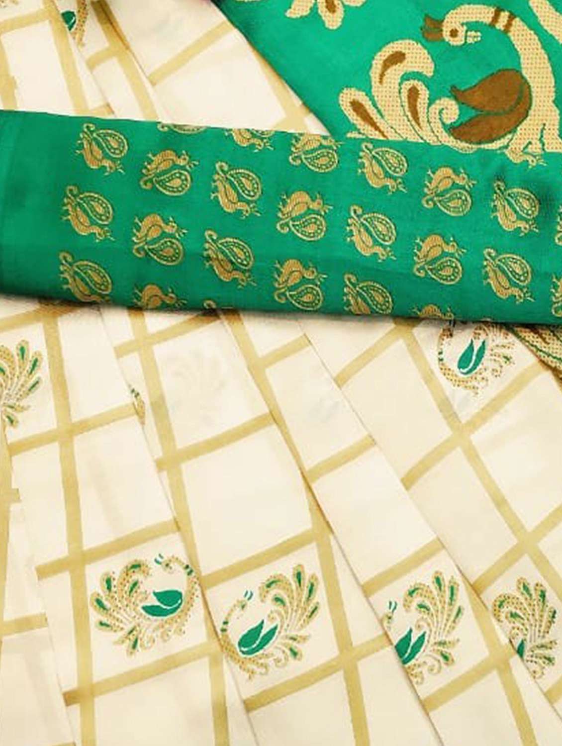 women's checks green colored saree - 20347263 -  Standard Image - 2