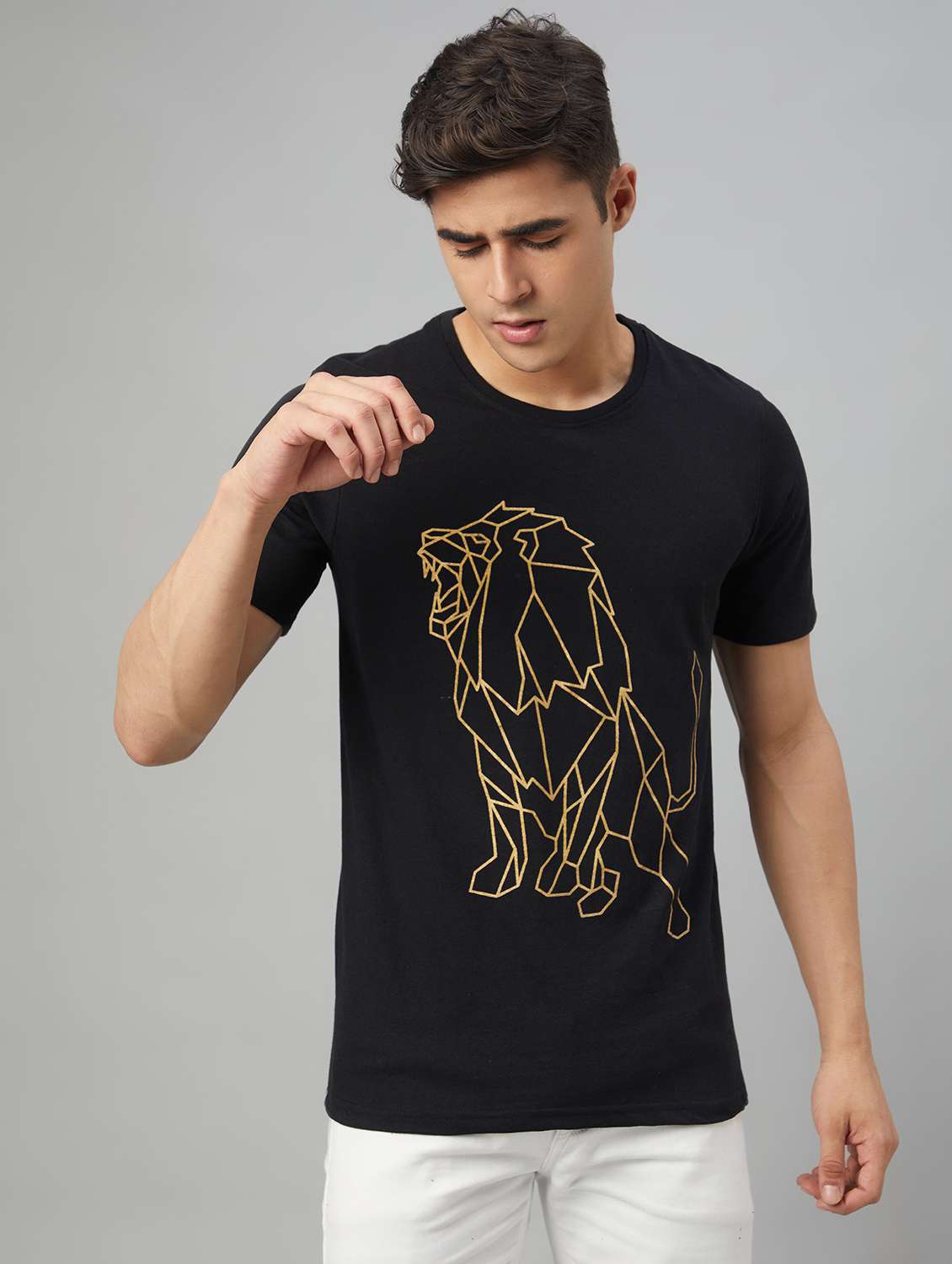 black printed short sleeve t-shirt - 20367082 -  Standard Image - 2