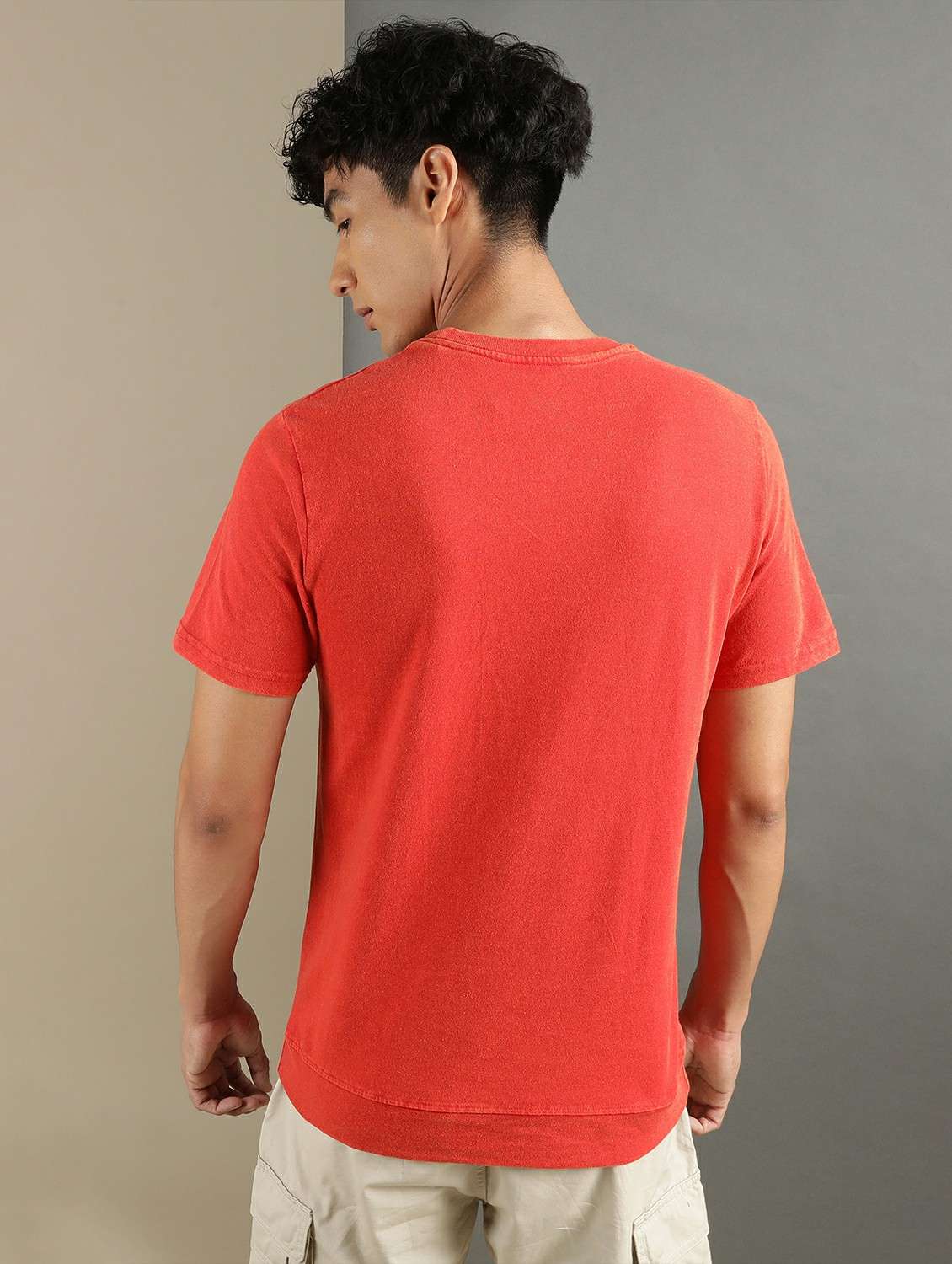 men orange round neck cotton blend regular t-shirt - 20367751 -  Standard Image - 2