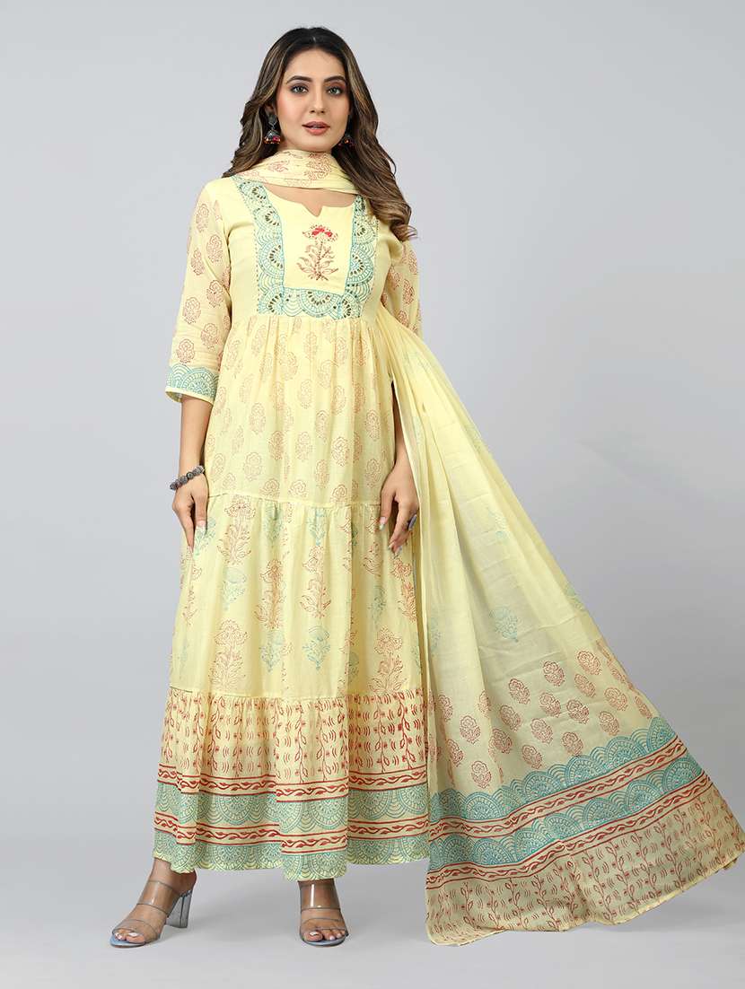 women yellow notch neck kurta dupatta set