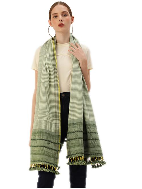 handcarfted cotton in white, green & tassels - 20376782 - Standard Image - 0