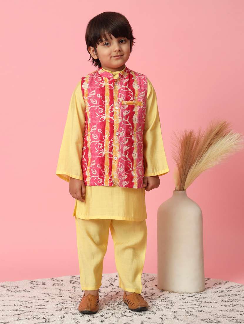 boys kurta pyjama with jacket