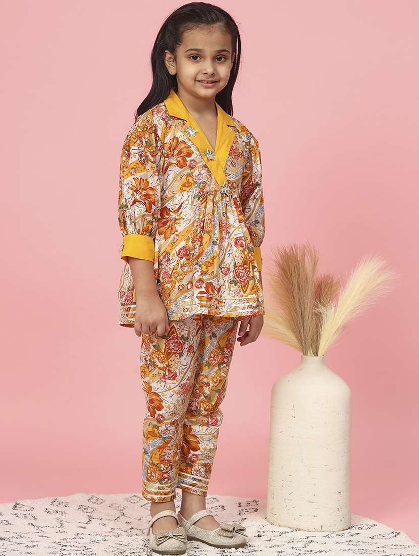 girls multi colored printed cotton suit set - 20381556 -  Standard Image - 2