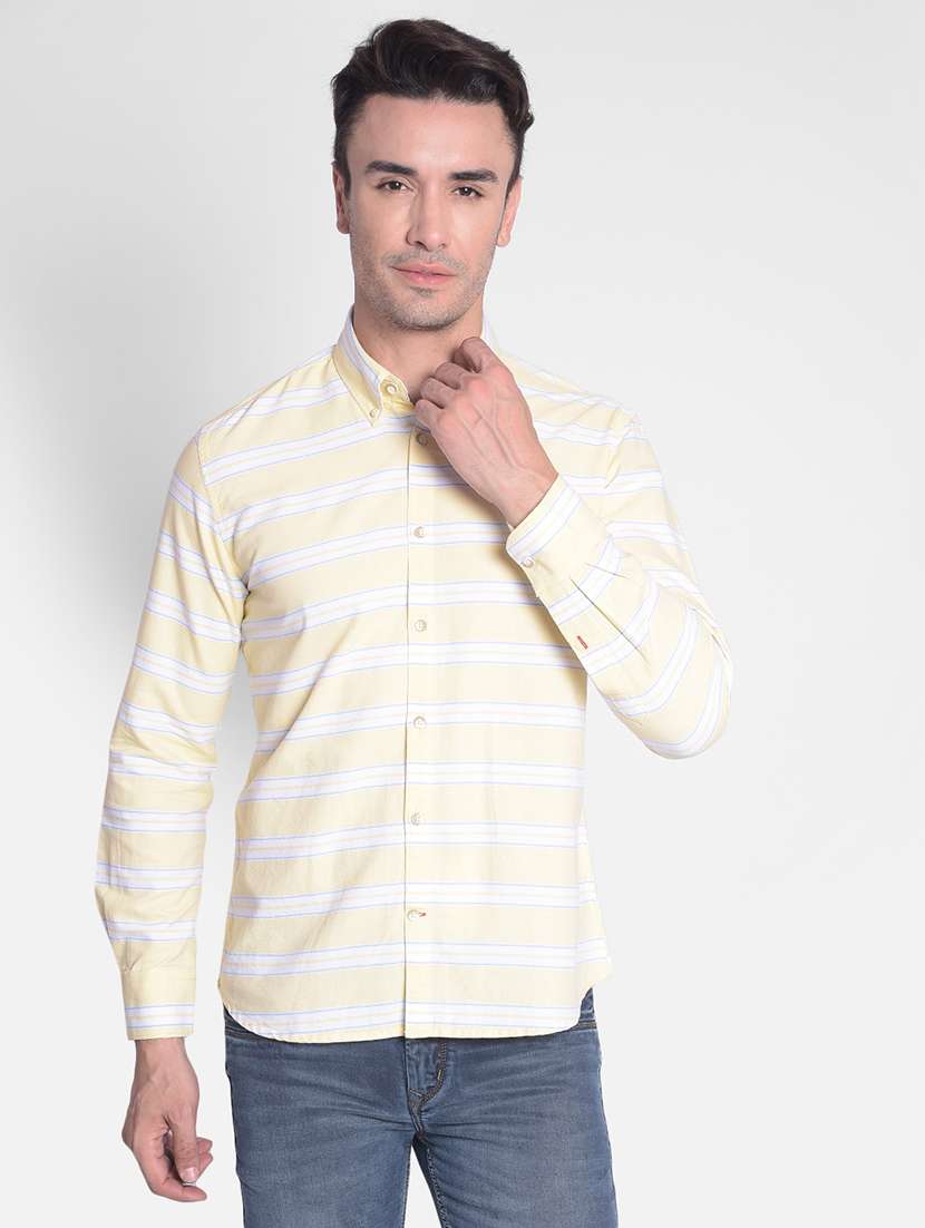 men cream striped slim fit cotton casual shirt