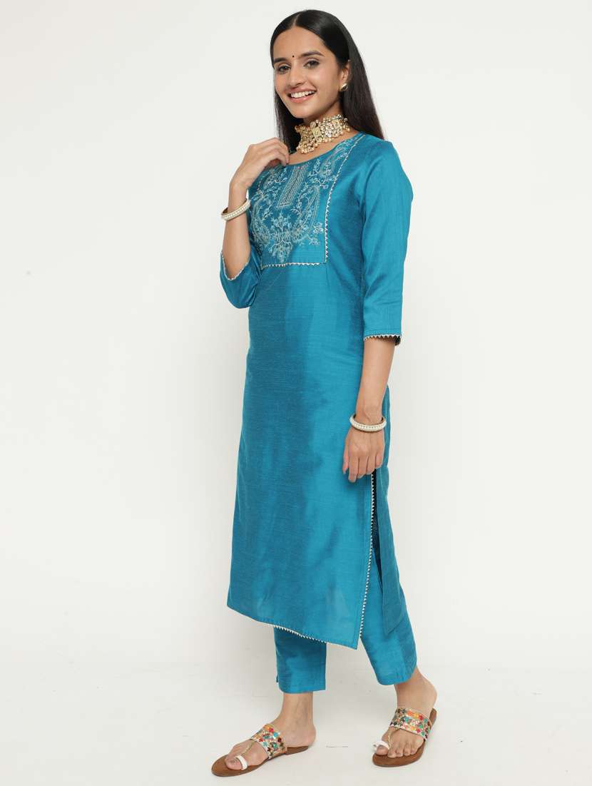 women three quarter sleeve kurta pant with dupatta set - 20381861 -  Standard Image - 2