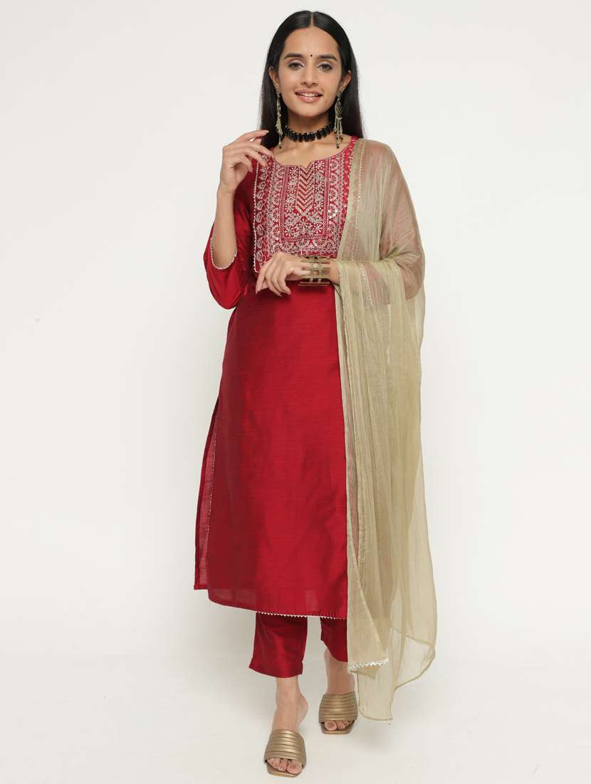 embroidered kurta pant set with dupatta 