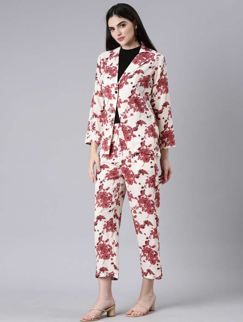 beige floral print bottom and coat co-ord set - 20382947 -  Standard Image - 7