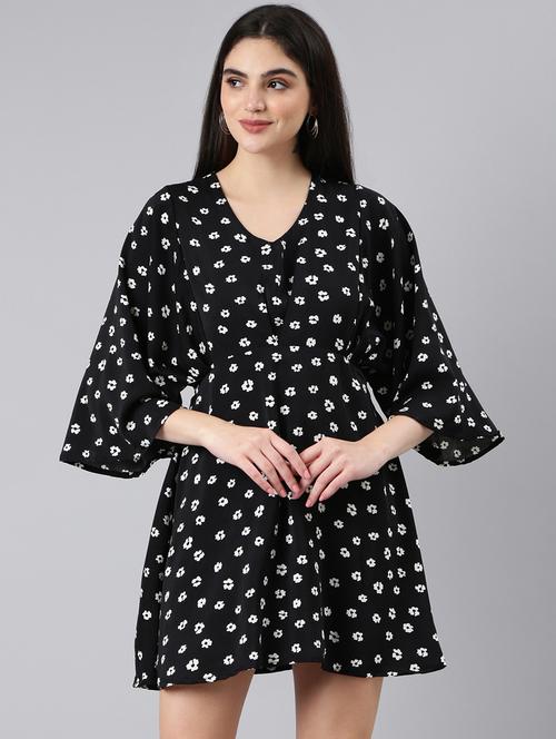 black floral print a-line dress - 20383346 -  Standard Image - 0
