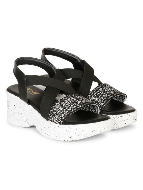 black back strap wedge - 20383706 - Standard Image - 0