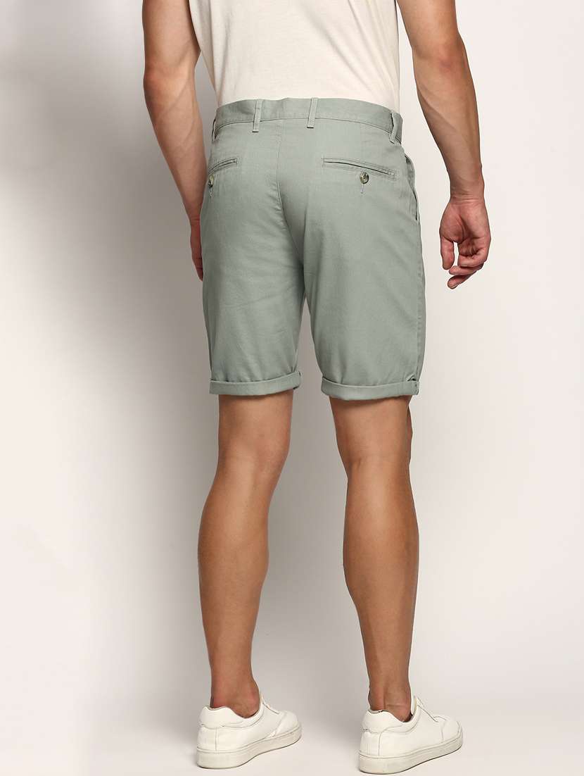 men solid sea green cotton blend shorts - 20383893 -  Standard Image - 2