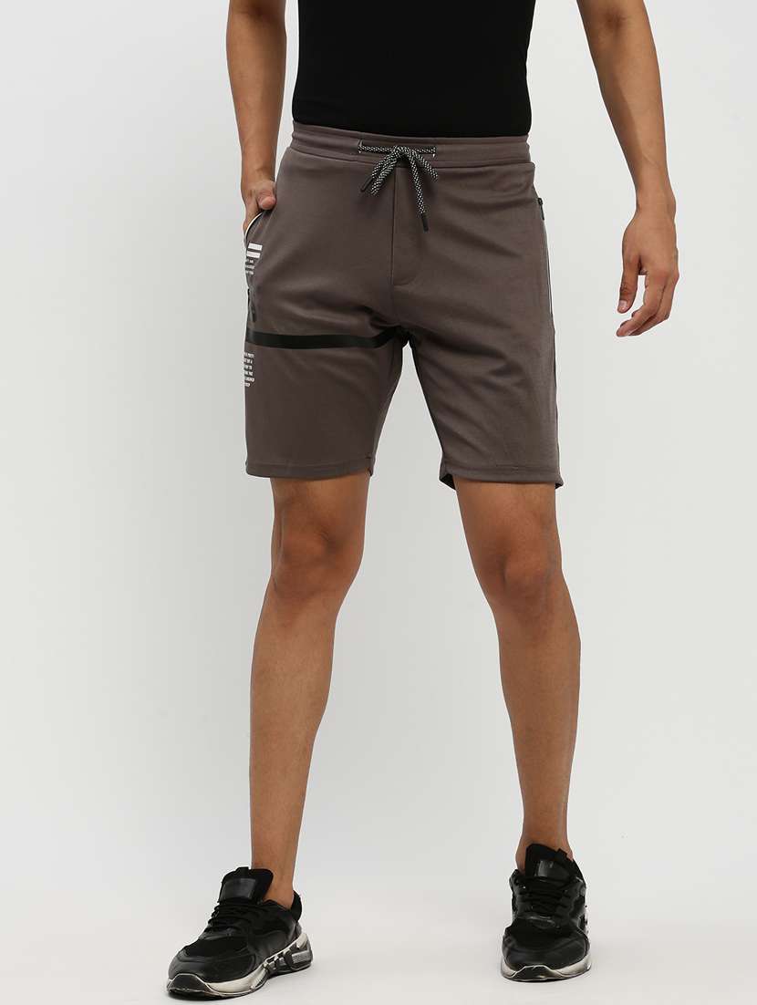 men taupe placement print slim fit cotton blend shorts
