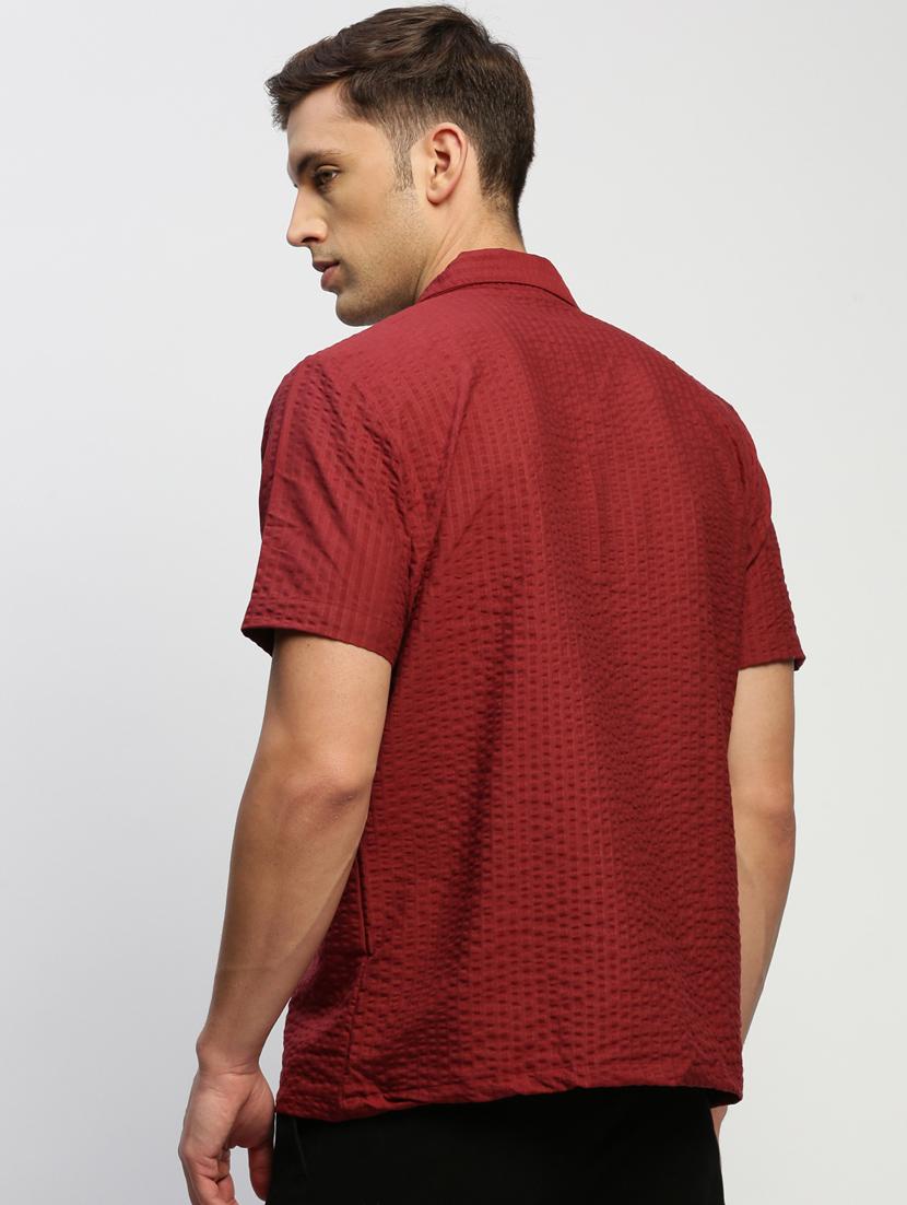 men maroon self design cotton blend casual shirt - 20384010 - Standard Image - 2