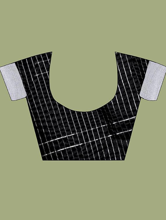 women's checks black colored saree with blouse - 20384046 - Standard Image - 2