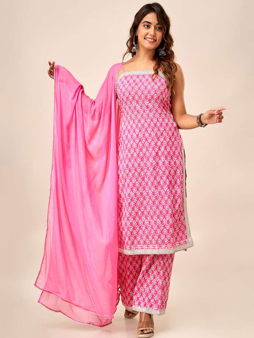 women pink sleeveless kurta palazzo with dupatta set
