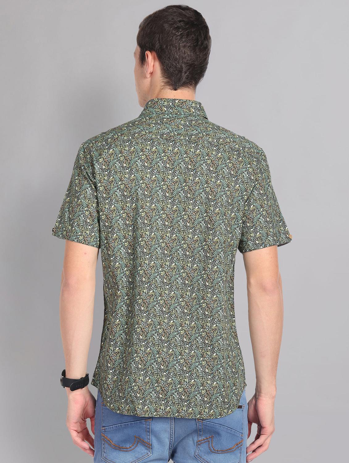 men's short sleeves casual shirt - 20396479 - Standard Image - 2