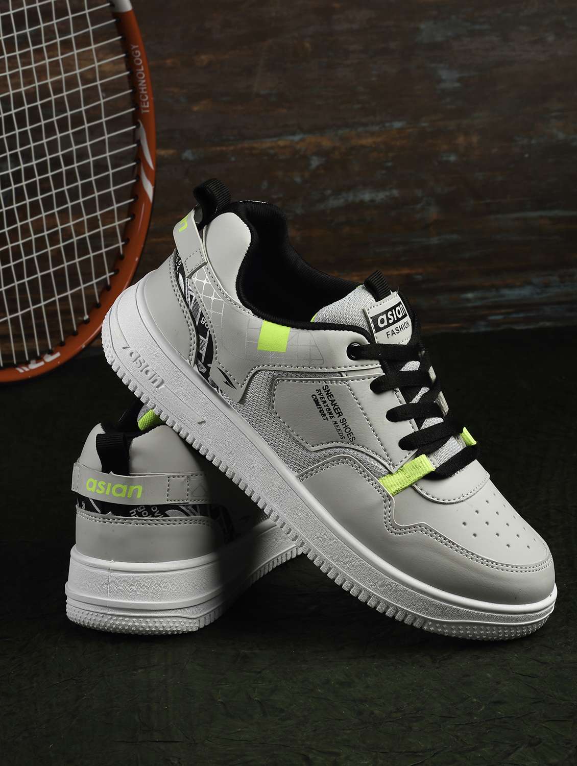 men solid lace up sneaker