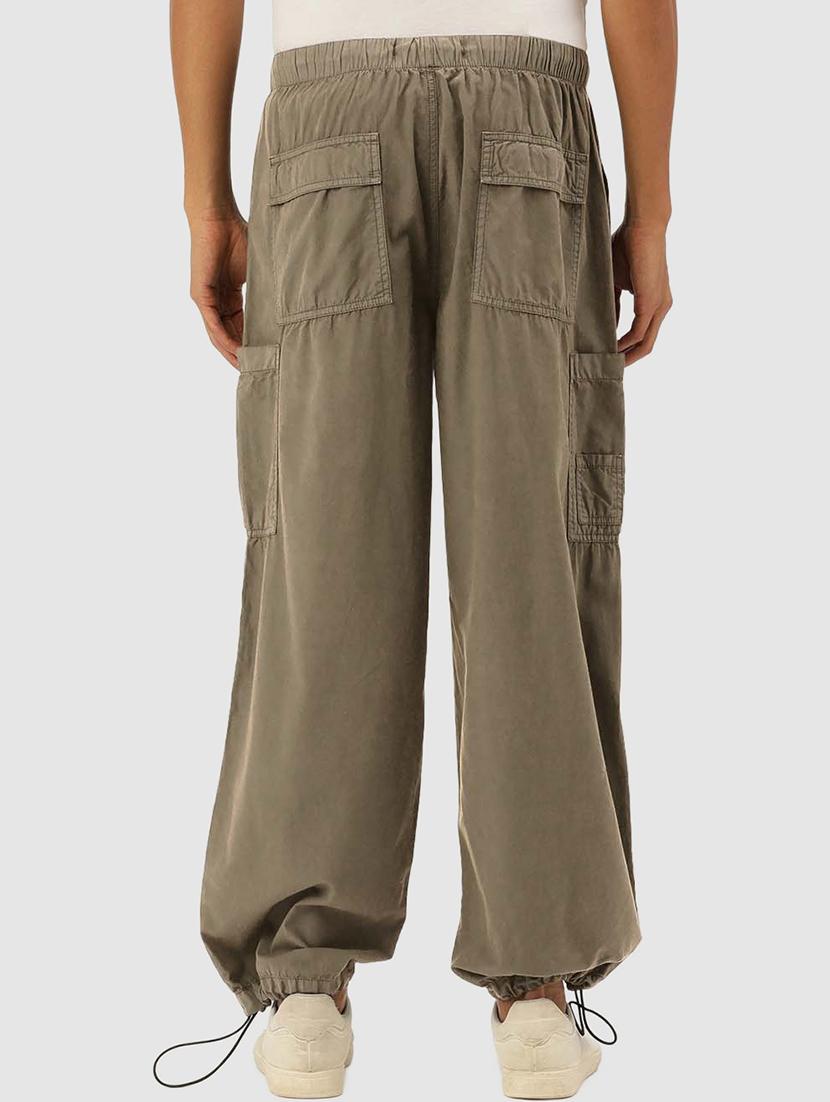 men solid tan cotton cargos casual trouser - 20397354 - Standard Image - 2