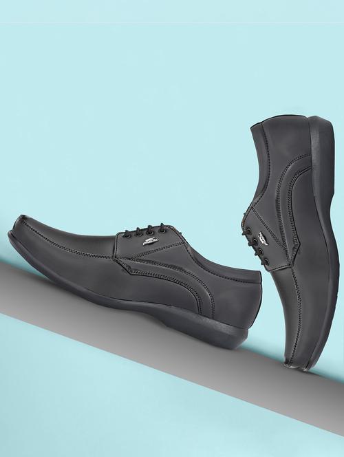 men solid black lace-up derby - 20404226 -  Standard Image - 0