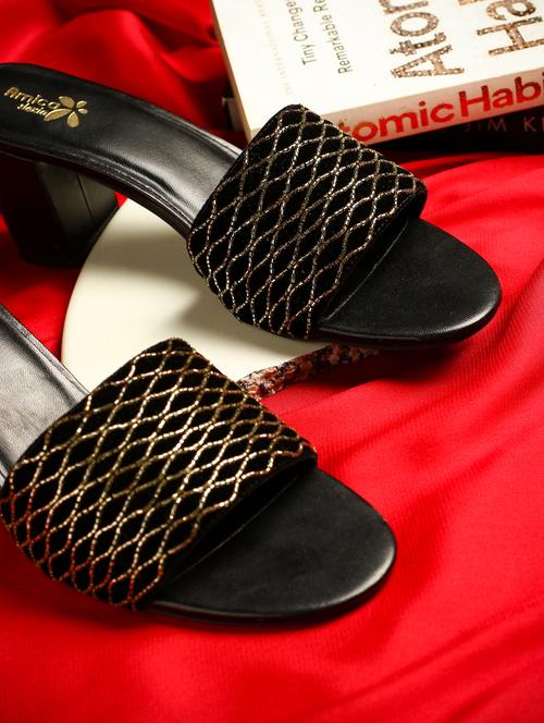 women embellished ethnic sandals - 20406749 - Standard Image - 0