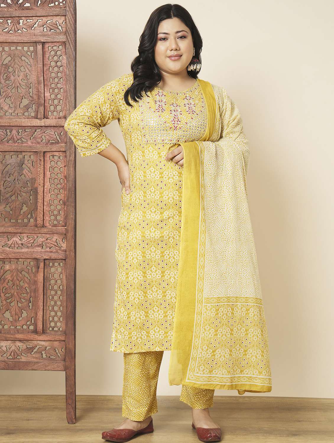 yellow kurta pant set with dupatta