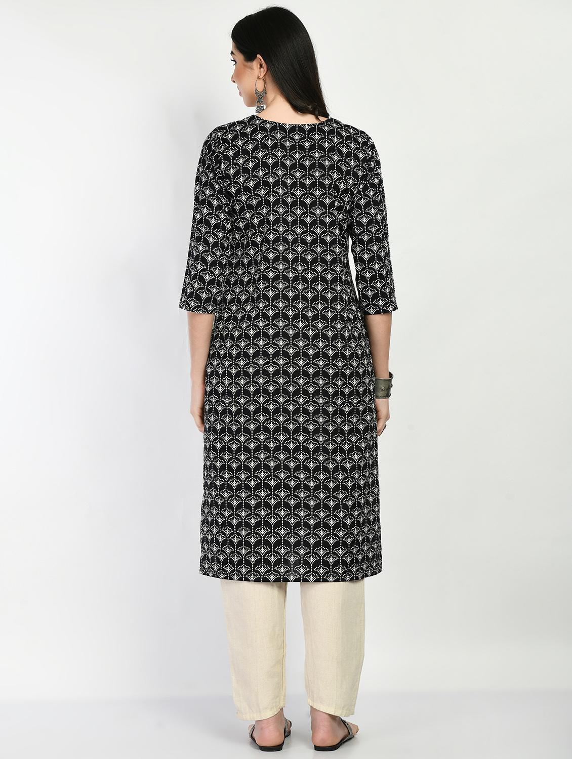 women black round neck straight kurta - 20408034 - Standard Image - 2