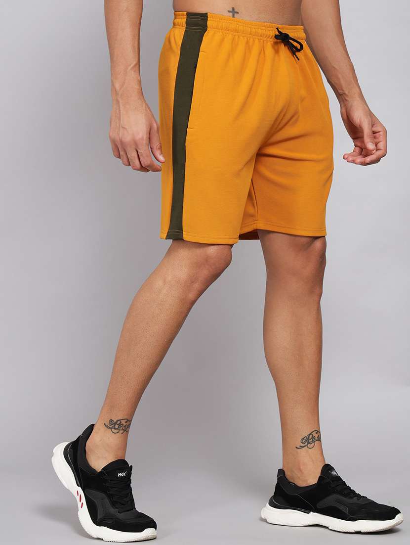 men mid rise typographic printed shorts - 20409234 -  Standard Image - 2