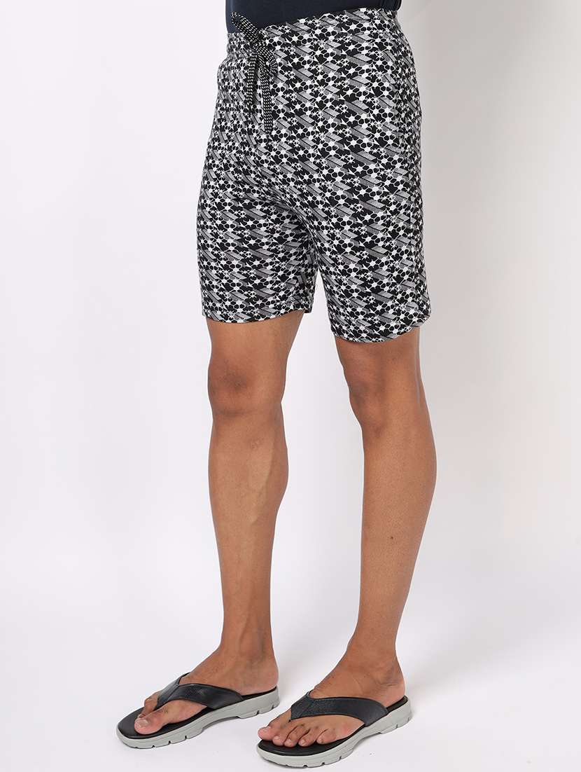 mid rise printed shorts - 20410144 -  Standard Image - 2