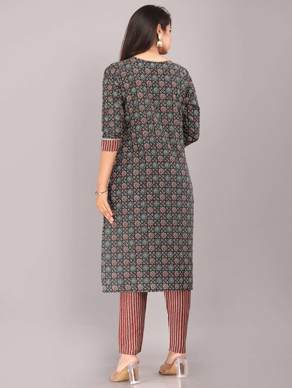 contrast yoke printed kurta pant set - 20411682 - Standard Image - 2