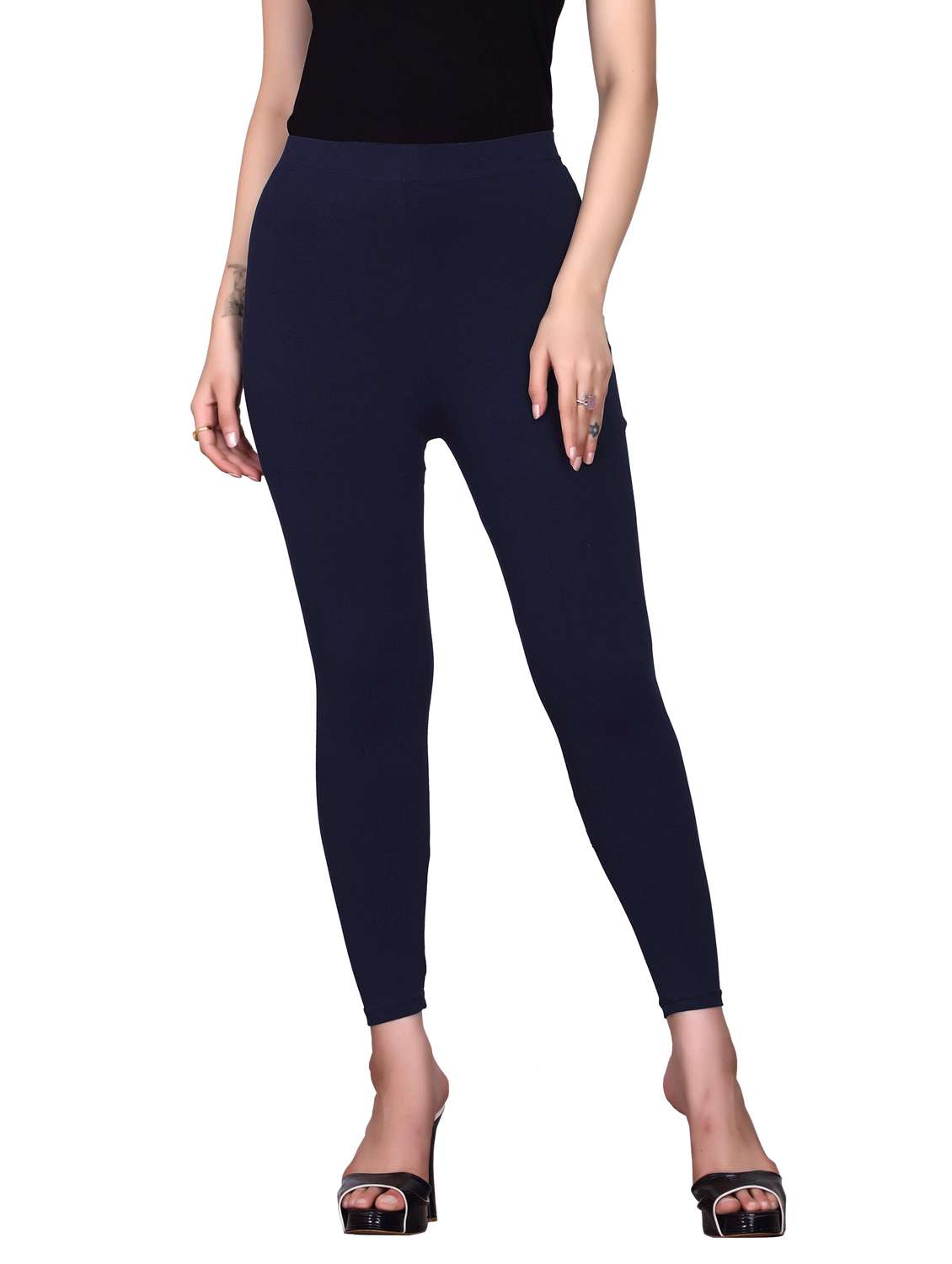 women navy blue solid legging