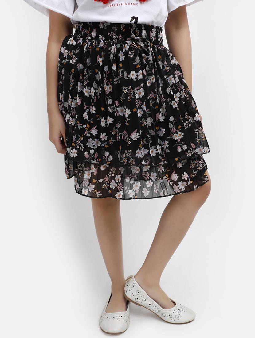 black floral print flared skirt