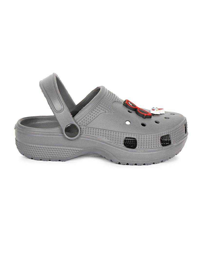 boys solid clogs - 20424999 - Standard Image - 2