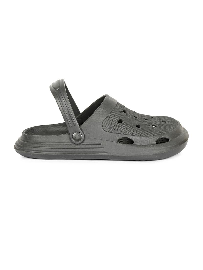 men solid charcoal colored clogs - 20425089 - Standard Image - 2