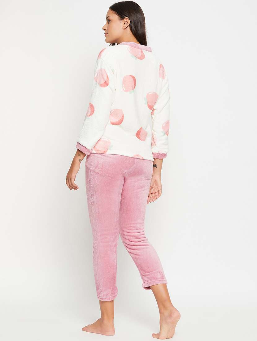 pink wool pyjama nightwear set - 20425535 -  Standard Image - 2