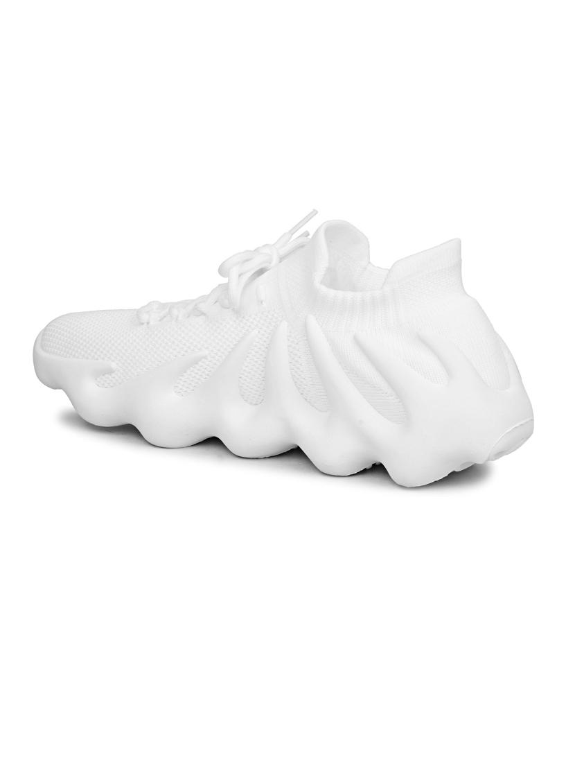 men white sport shoe - 20425584 - Standard Image - 2