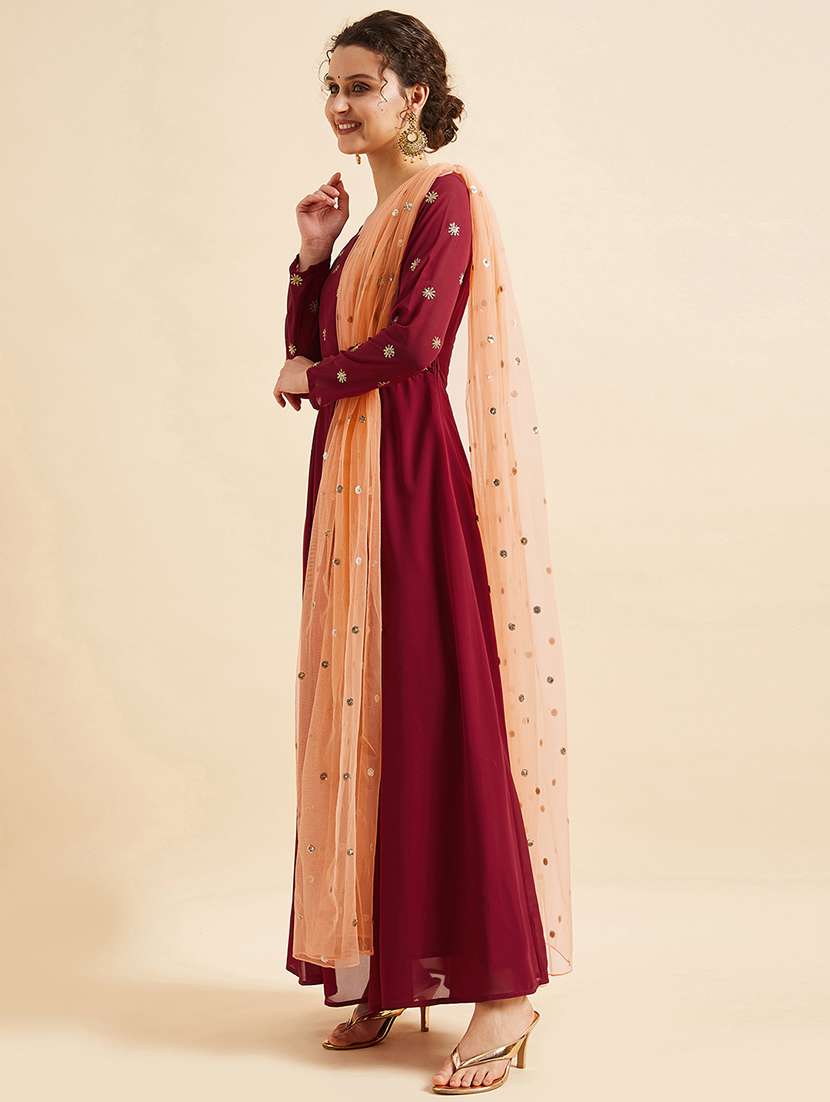 Women Maroon Kurta Dupatta Set