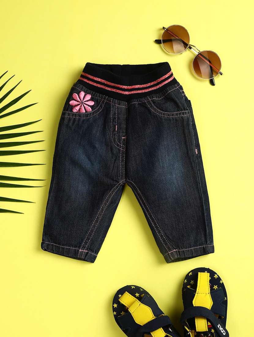 girls solid slim fit jeans