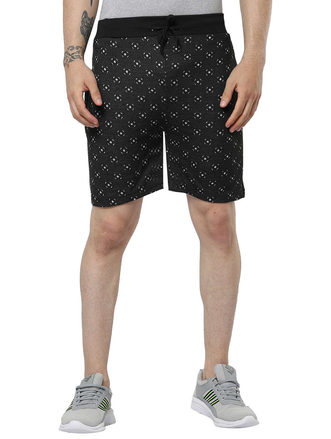 men mid rise cotton short