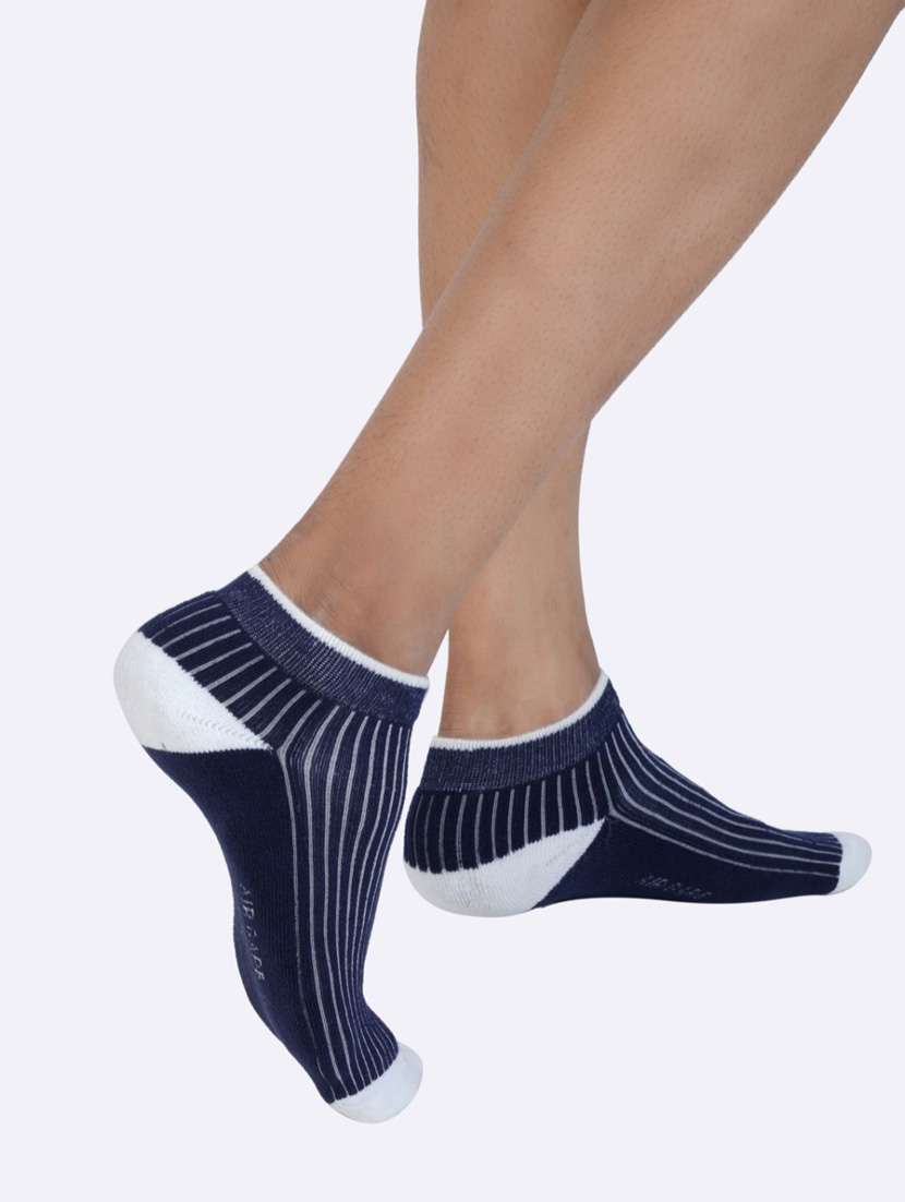 set of 2 ankle length socks - 20435602 -  Standard Image - 2