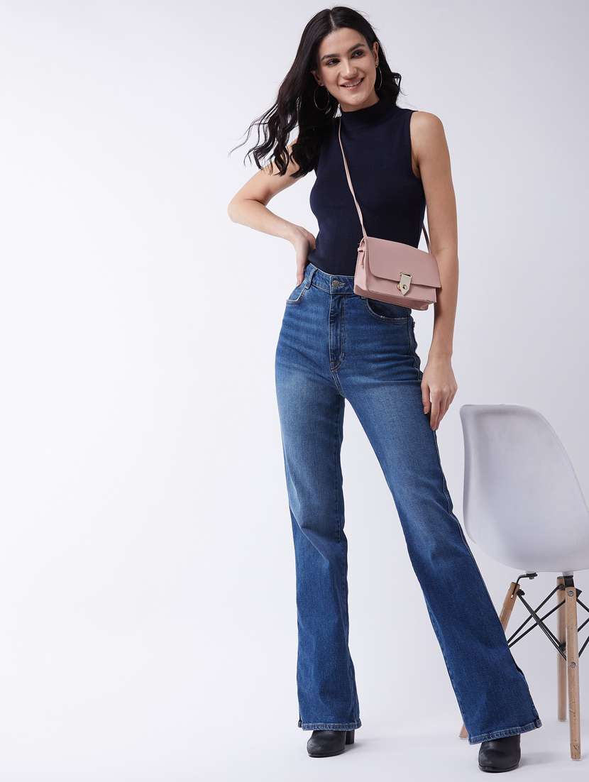 Women Sleeveless Solid Regular Pullover - 20436494 -  Standard Image - 2