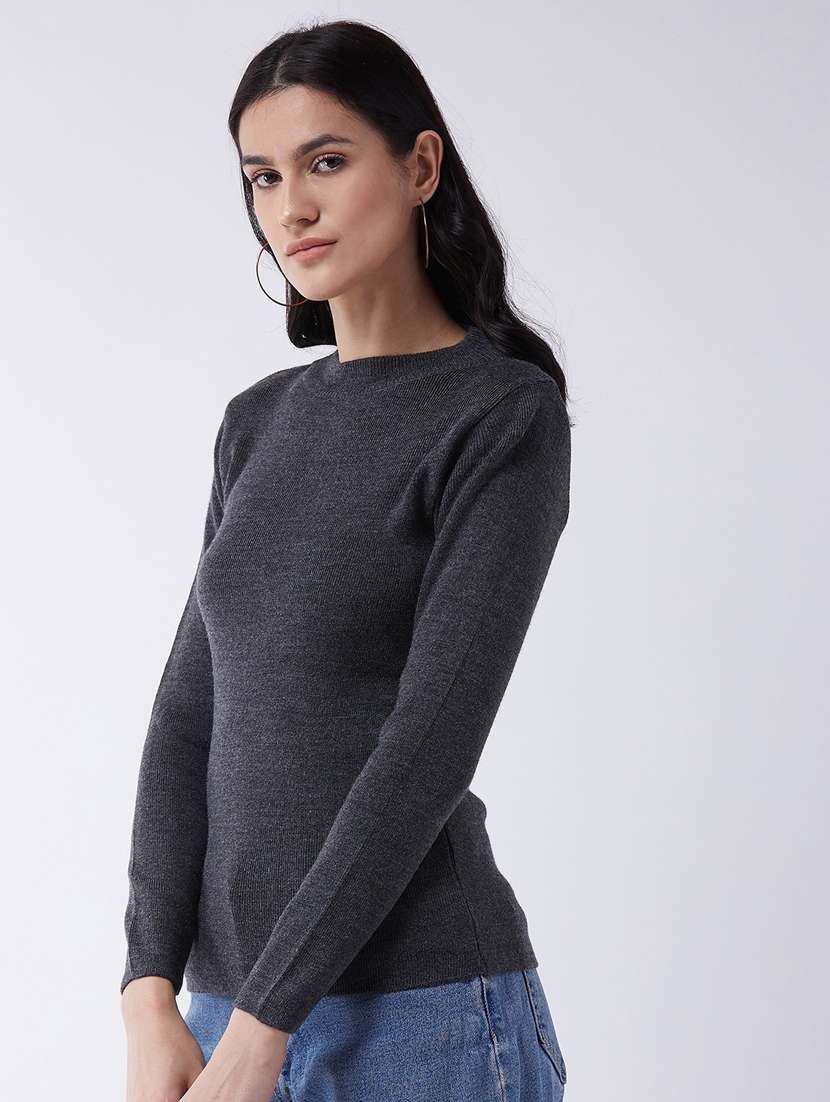 women long sleeved solid regular pullover