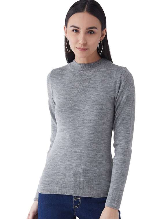 women long sleeved solid regular pullover