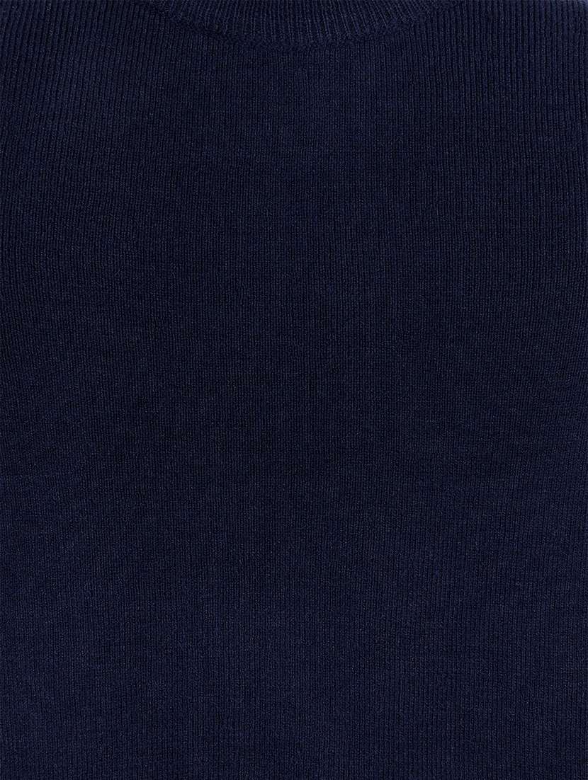 navy blue solid long sleeves sweater - 20436573 - Standard Image - 2
