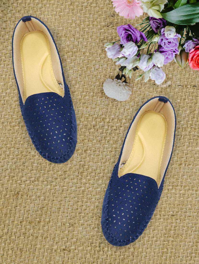 women slip on ballerina - 20442608 -  Zoom Image - 0