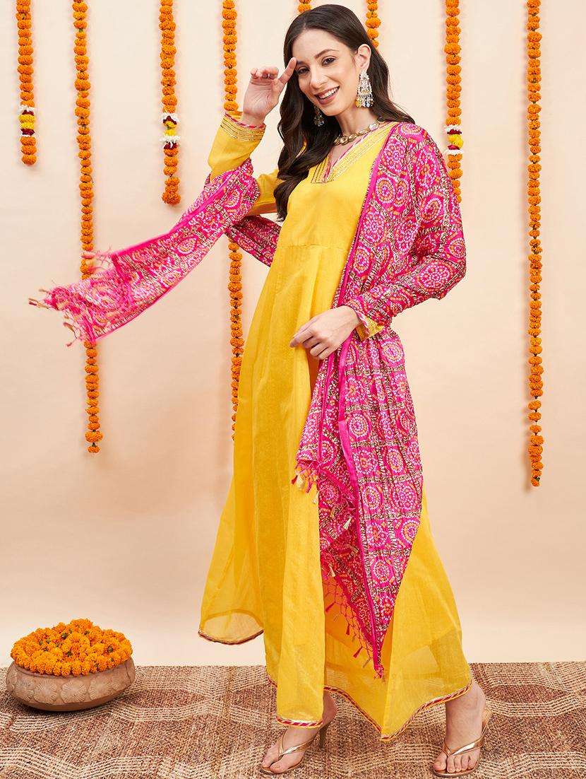 yellow gota work kurta dupatta set - 20467444 -  Standard Image - 2