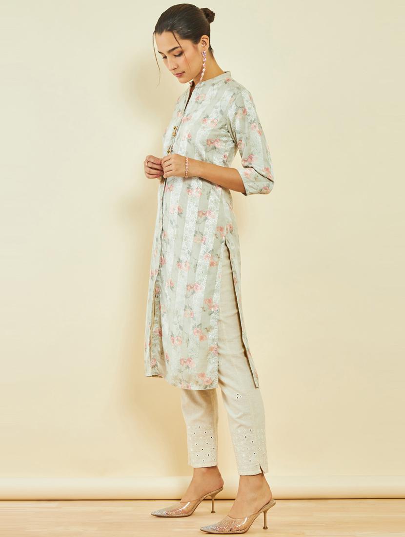 women floral printed front & side both slit kurta - 20476023 - Standard Image - 2