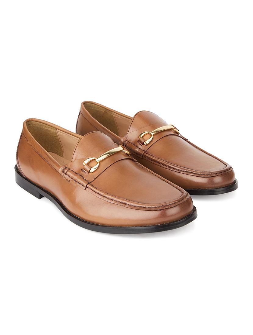 men solid brown slip on moccasin - 20478173 - Standard Image - 2