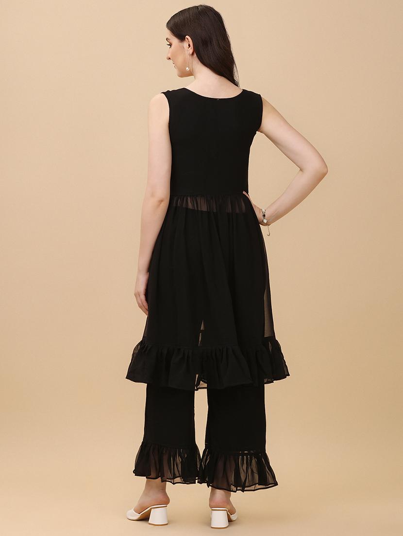 women black sweetheart neck kurta sharara set - 20484561 - Standard Image - 2